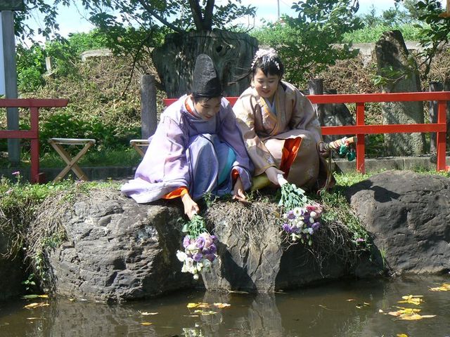 皆鶴姫墓前祭の写真