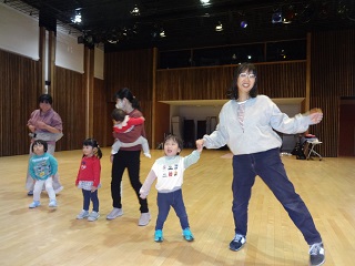 ダンス 親子ダンス