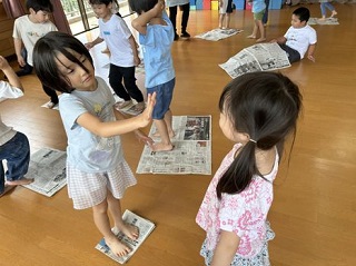 新聞紙