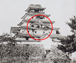イタリアで発見された鶴ヶ城の写真