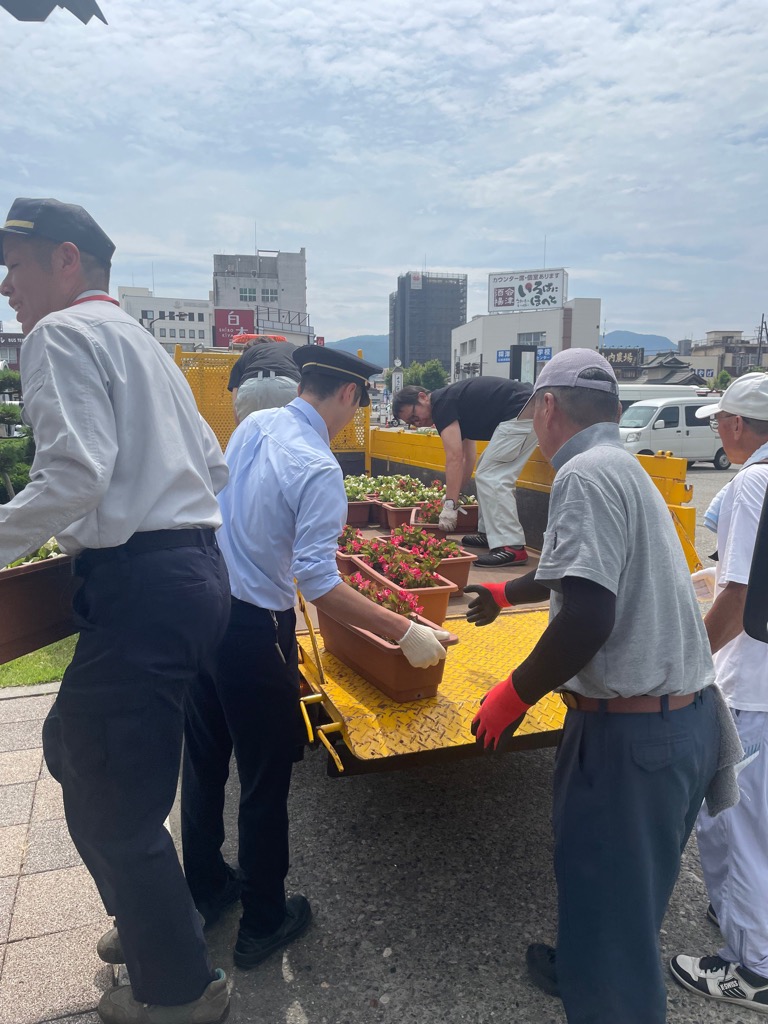 R7駅前プランター【機種依存文字】