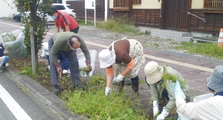 奉仕団活動写真.png