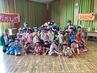 夏祭りの日の集合写真