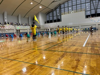 応援合戦をしているところ