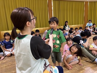 願い事を発表しているところ