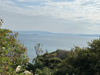 千代ケ崎砲台跡から望む東京湾